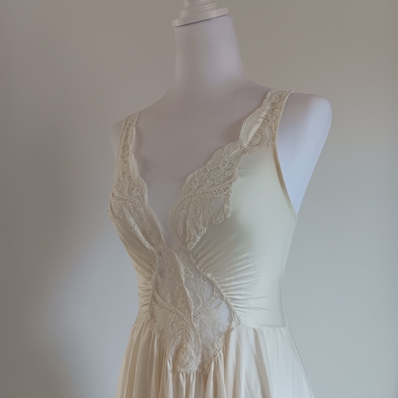 Vintage Olga Ivory Cream Lace Maxi Slip Dress Chemise Nightgown - Picture 2 of 9